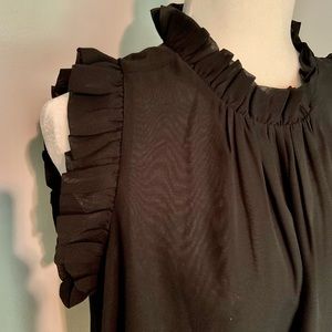 Ann Taylor Factory ruffle black sleeveless beautiful top, flowy, dressy size Med